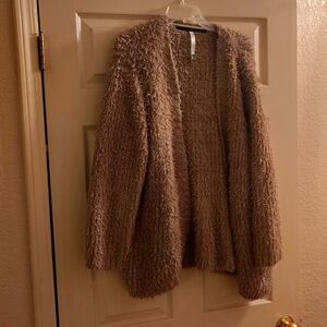 Fuzzy neutral Kenzie XL sweater